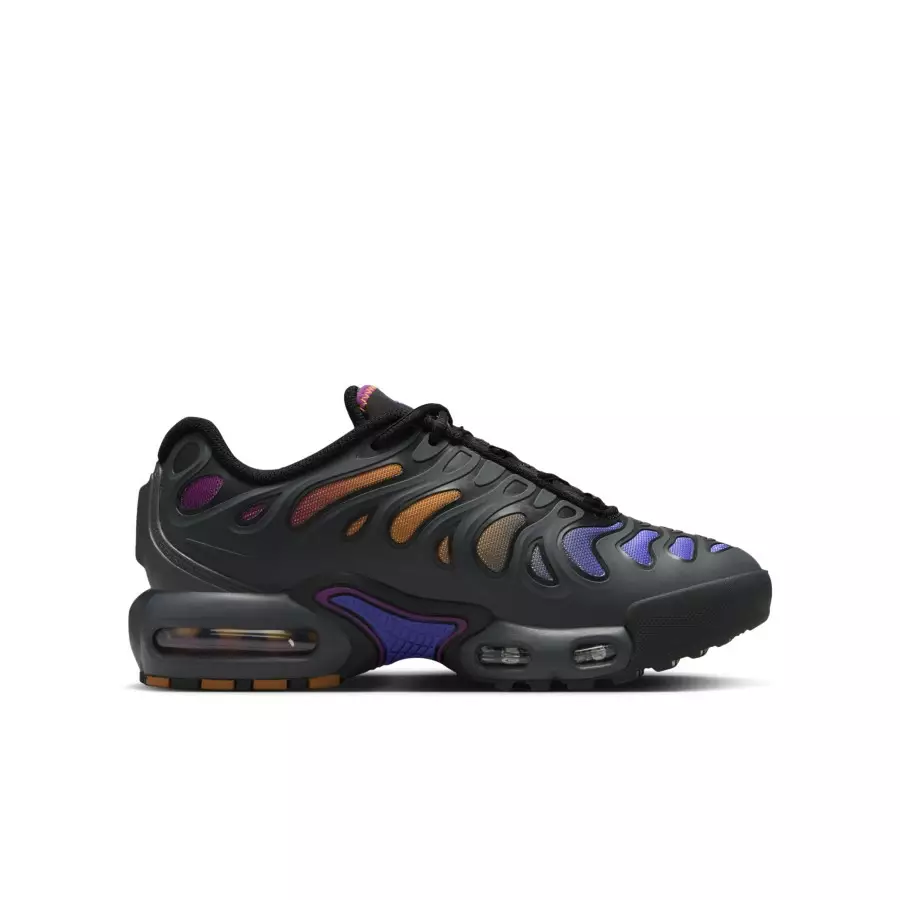 Nike-Air-Max-Plus-Drift-GS-FV5921-001-2