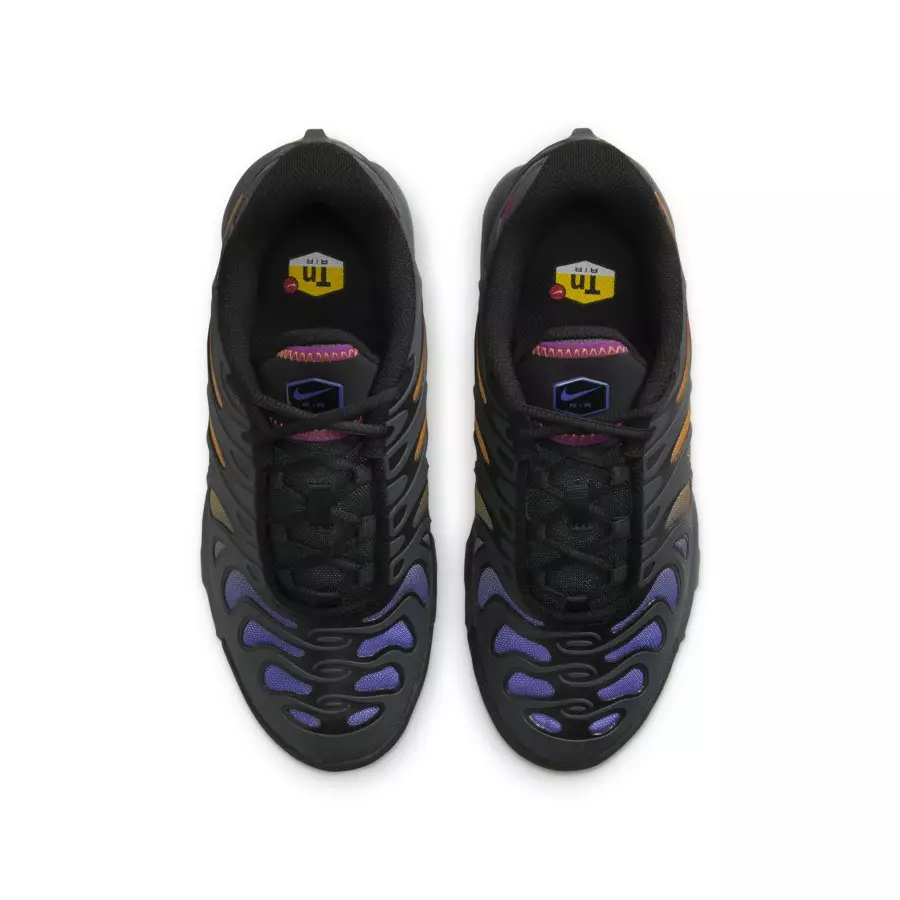 Nike-Air-Max-Plus-Drift-GS-FV5921-001-3