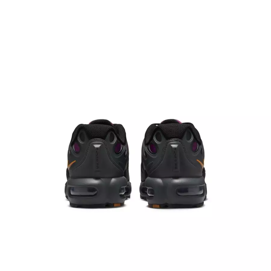 Nike-Air-Max-Plus-Drift-GS-FV5921-001-5