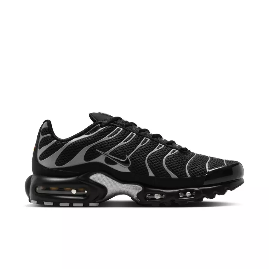 Nike-Air-Max-Plus-Reflective-HQ3029-001-2