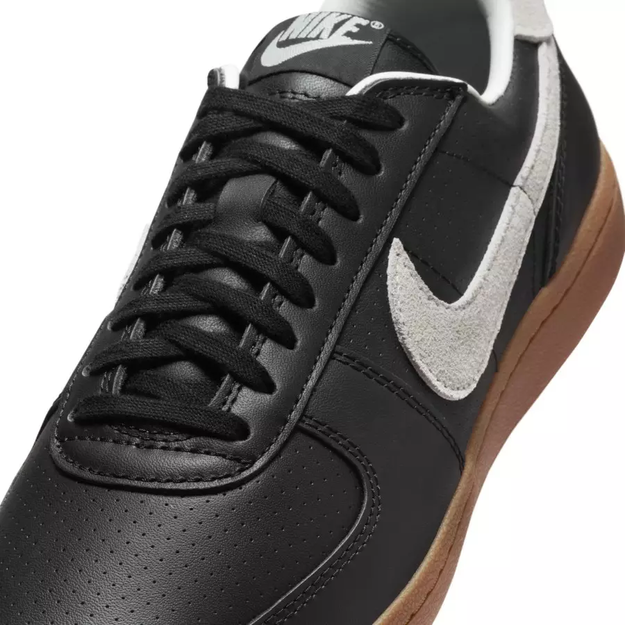 Nike-Field-General-82-HF5603-100-6