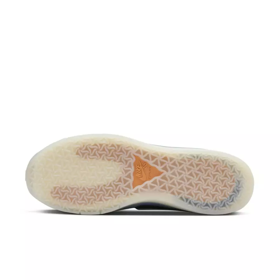 Nike-SB-PS8-Safari-HM5686-001-1
