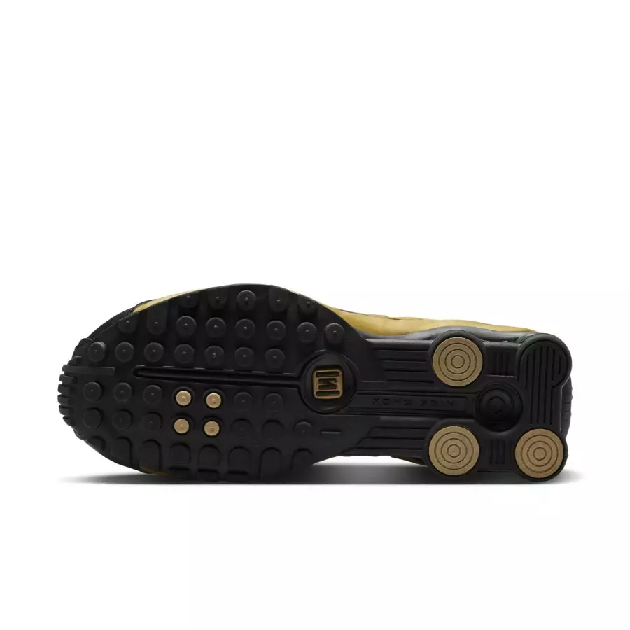 Nike-Shox-R4-Black-Metallic-Gold-Metallic-Silver-AR3565-005-1