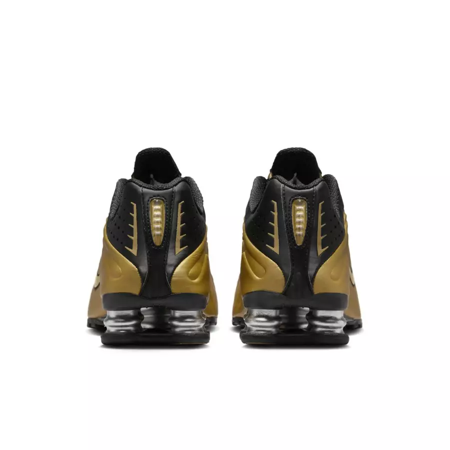 Nike-Shox-R4-Black-Metallic-Gold-Metallic-Silver-AR3565-005-5