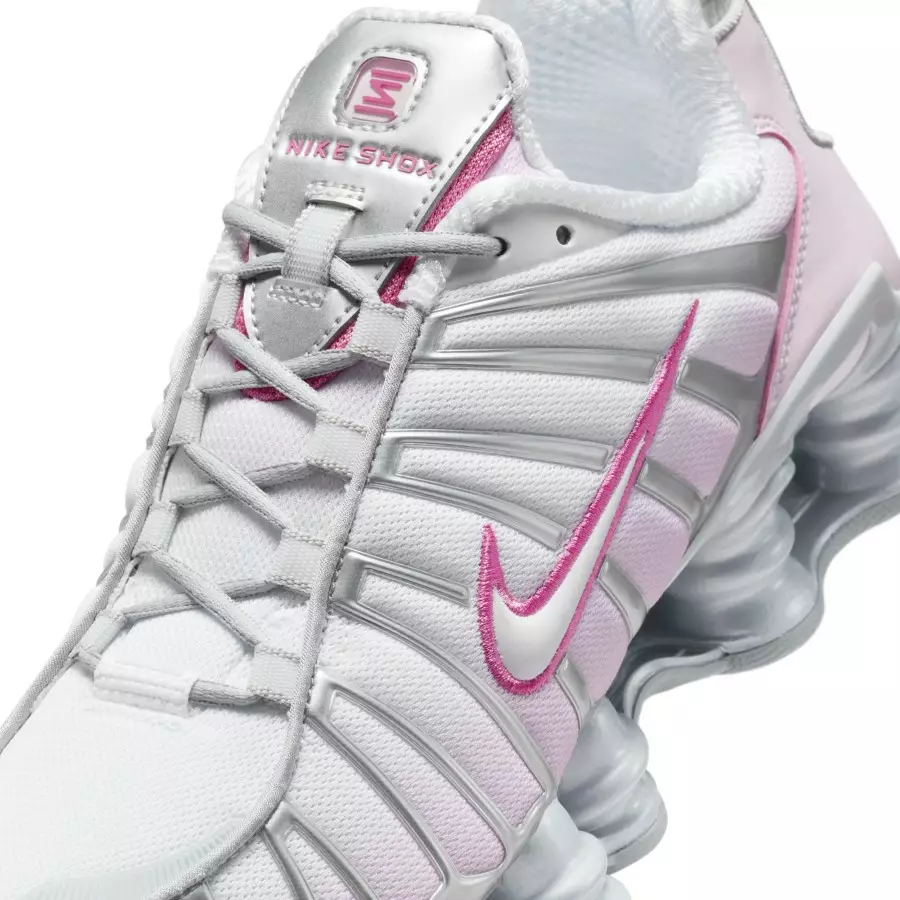 Nike-Shox-TL-HV2520-001-6