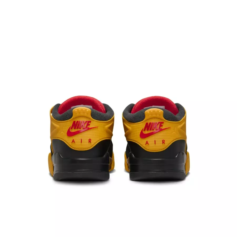 Air-Jordan-4-RM-Bruce-Lee-FQ7939-007-5