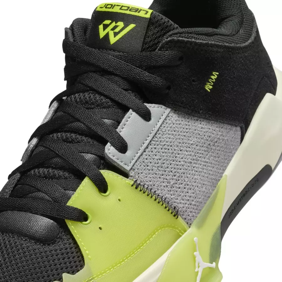 Jordan-One-Take-5-Halloween-FD2335-003-6