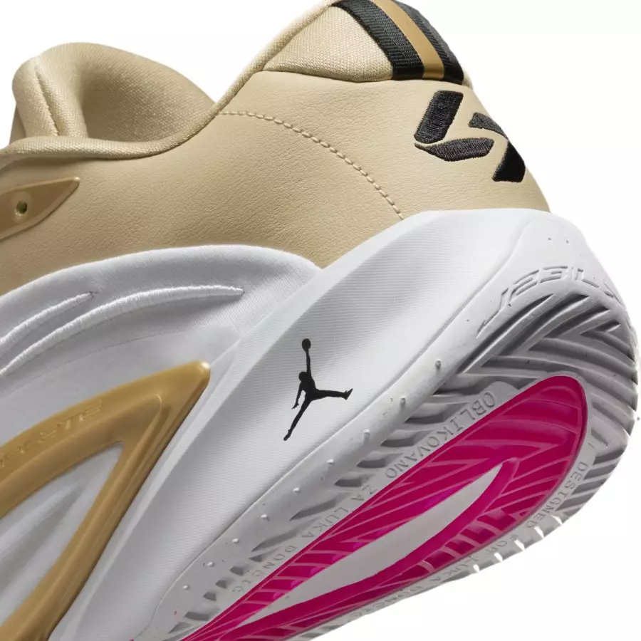 La-Jordan-Luka-3-El-Matador-FZ2464-100-7