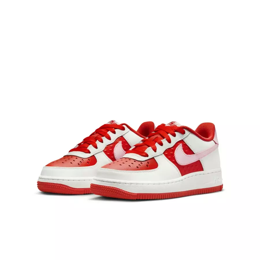 Nike-Air-Force-1-Low-Valentines-Day-HV5165-121-4
