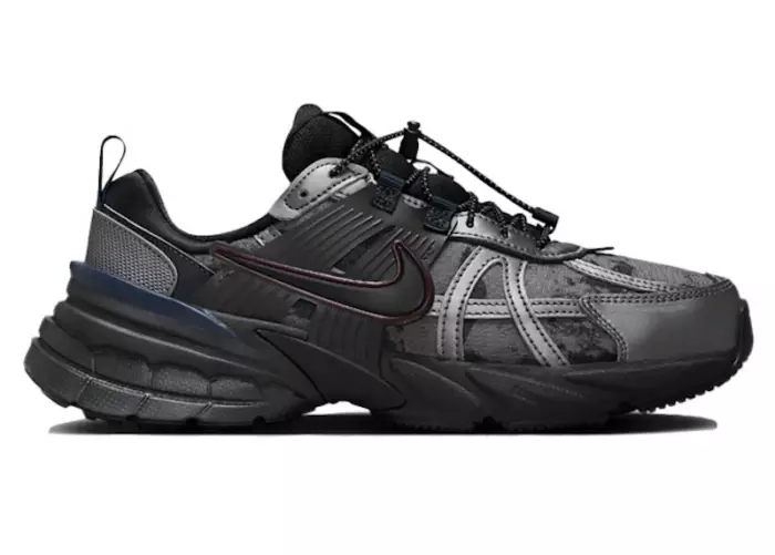 NIKE v2k run ダークグレー 24cm Nike V2K Run Metallic Dark Grey Burgundy Crush (Women's