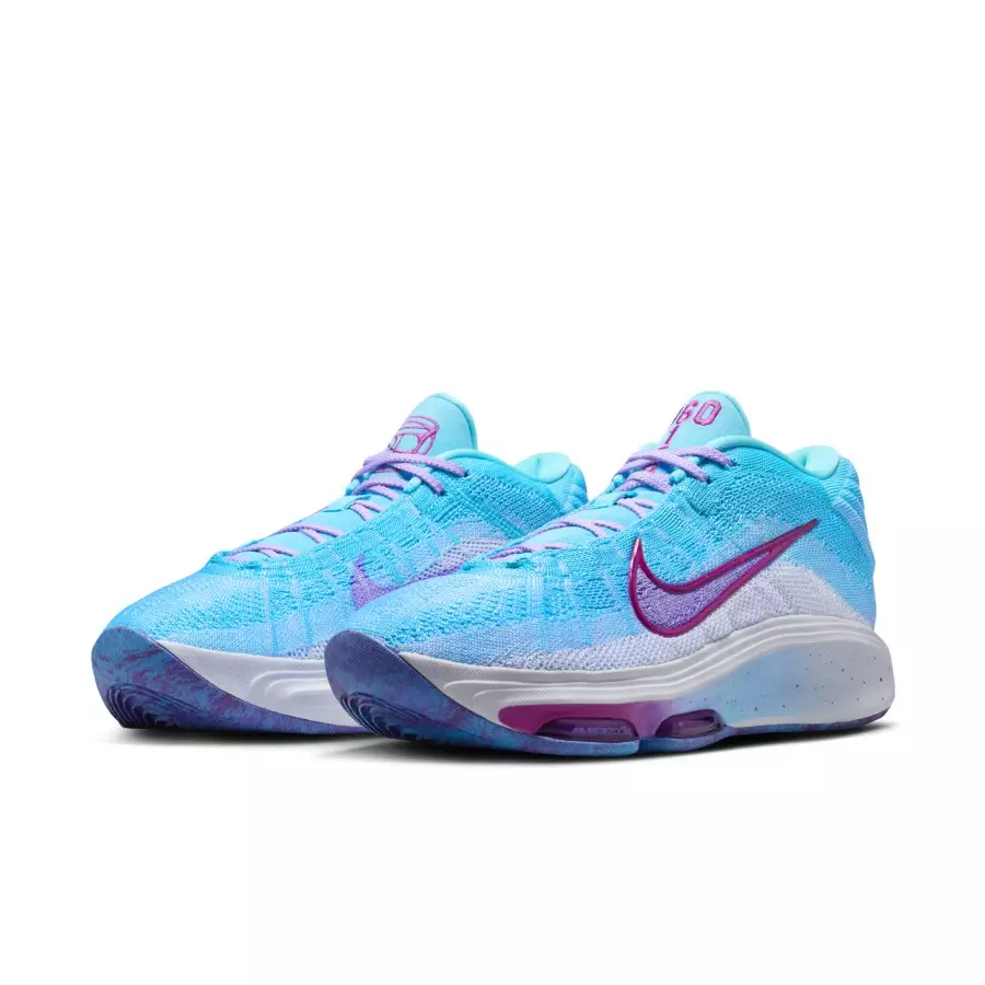 Paige-Bueckers-x-Nike-Zoom-GT-Hustle-3-HJ7679-900-4