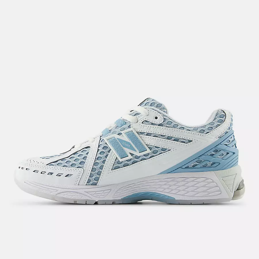 New-Balance-1906R-Blue-Chrome-M1906RBL-1