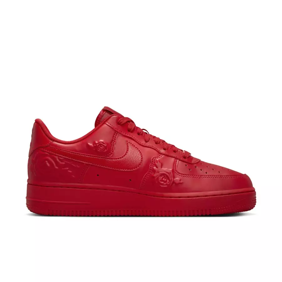 Nike-Air-Force-1-Low-Red-Roses-HF2016-600-2
