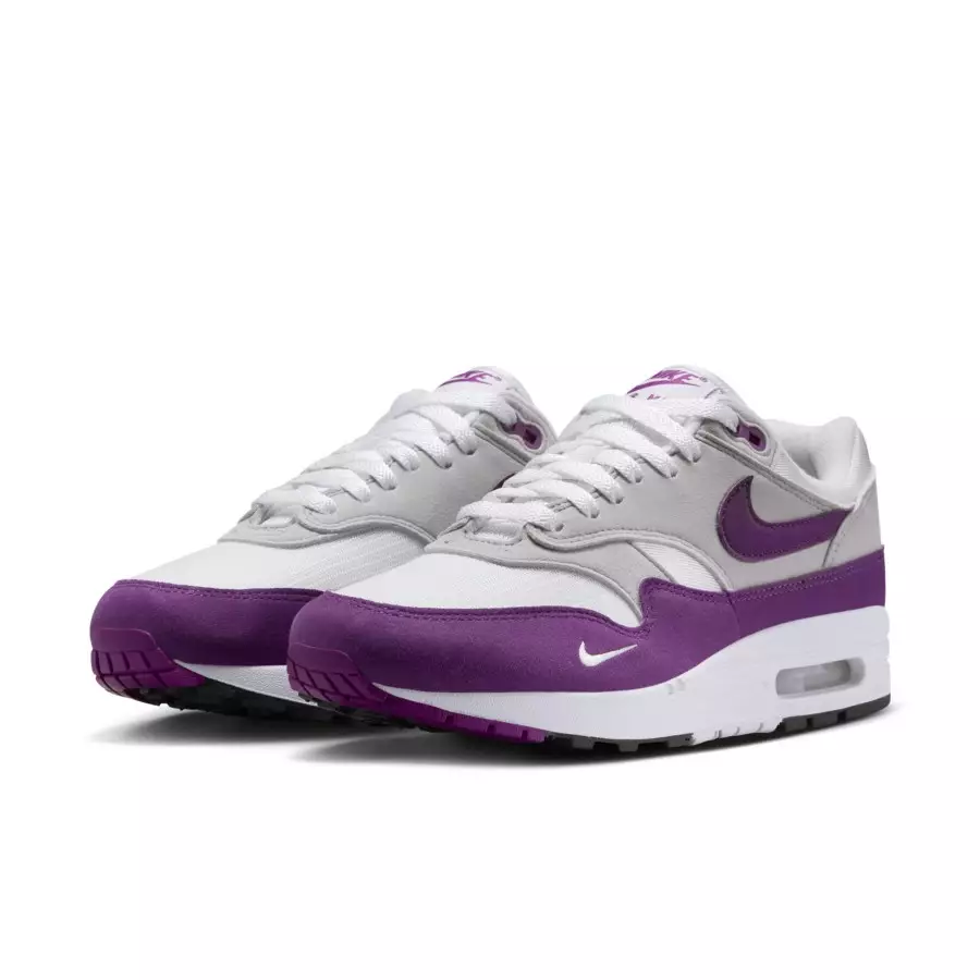 Nike-Air-Max-1-Bold-Berry-HF1194-101-4