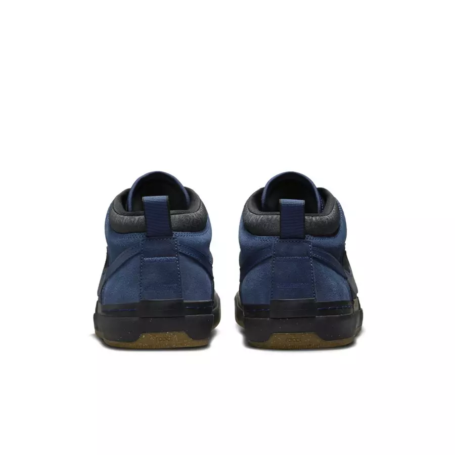 Nike-SB-Leo-Baker-Navy-Gum-DX4361-401-5