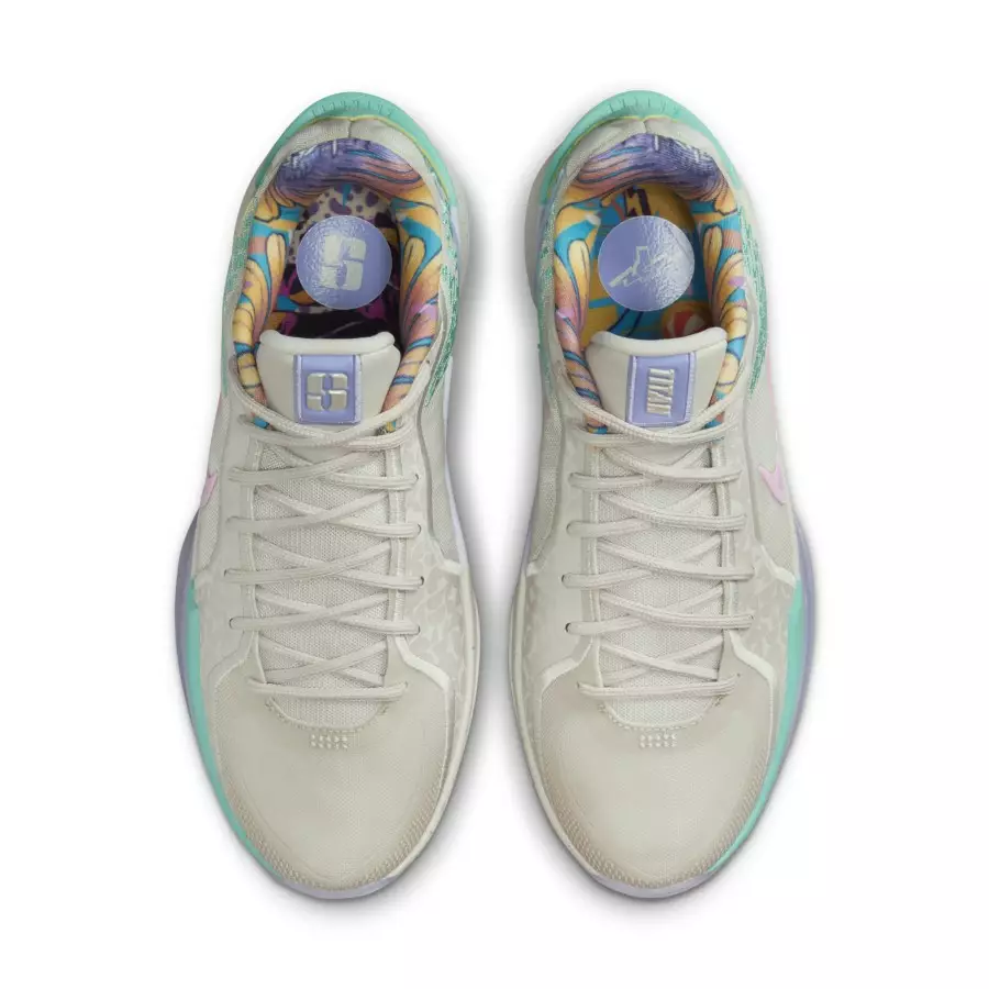 Titan-x-Nike-Sabrina-2-HQ1846-001-3