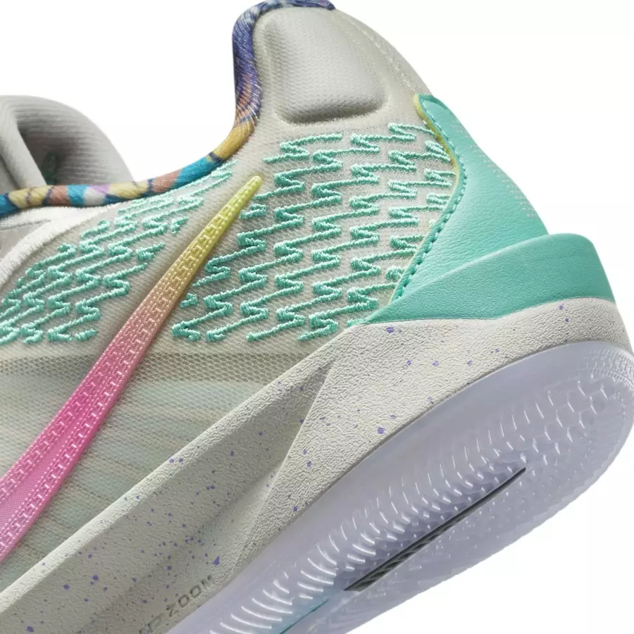 Titan-x-Nike-Sabrina-2-HQ1846-001-7