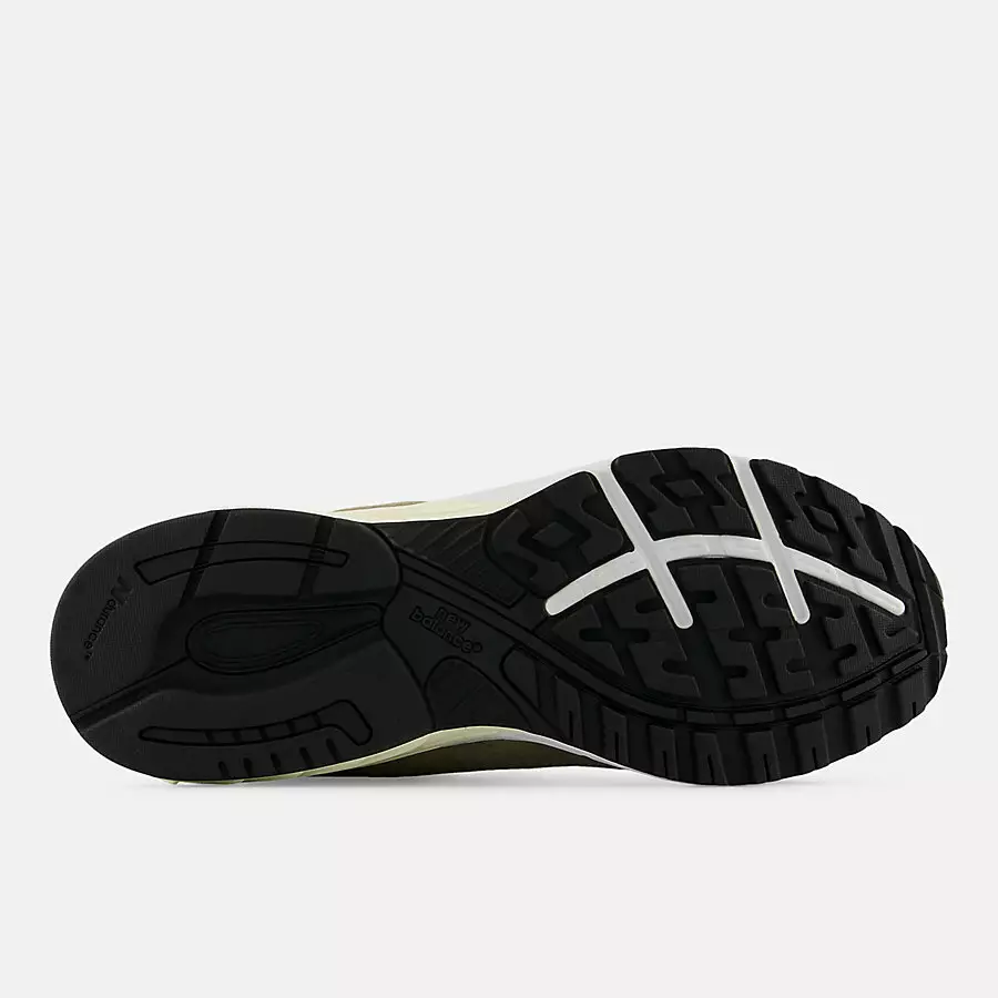 JJJJound-x-New-Balance-993-Mushroom-U993JJ-4