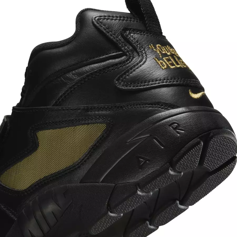Nike-Air-Diamond-Turf-Signing-Day-HV5788-001-7
