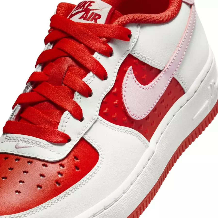 Nike-Air-Force-1-Low-Valentines-Day-HV5165-121-6