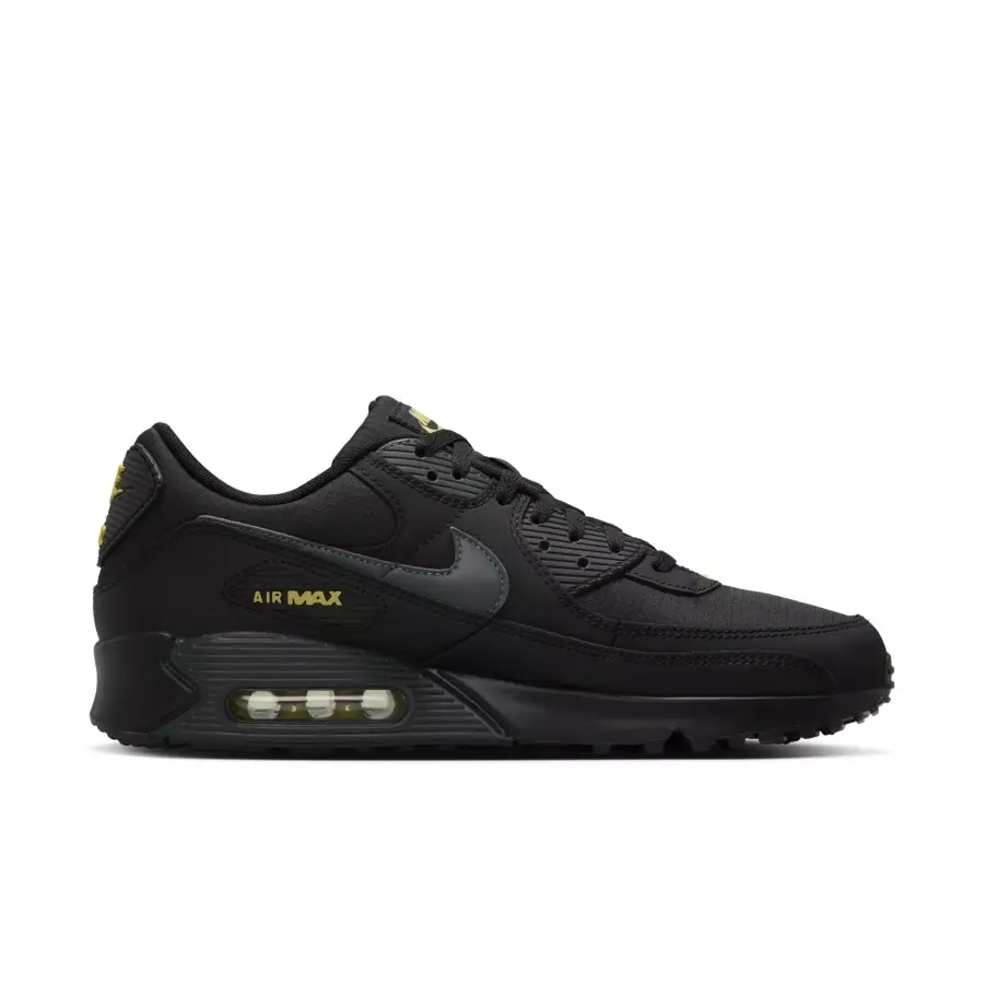 Nike-Air-Max-90-Batman-IB7680-001-2