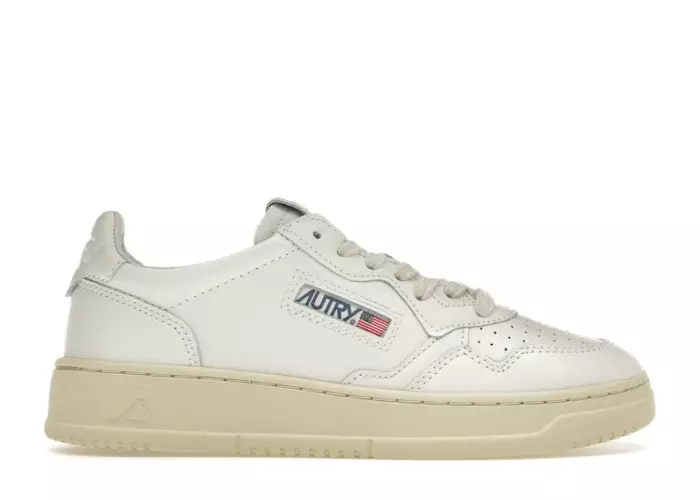 Autry Medalist Leather Low White (Women's)