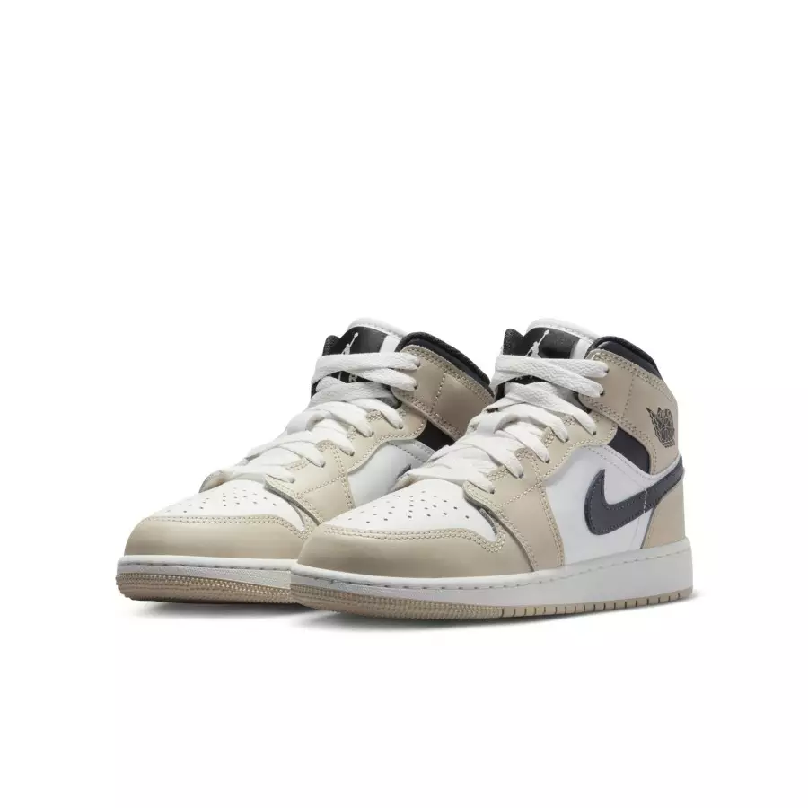 Grade-School-Air-Jordan-1-Mid-DQ8423-153-4