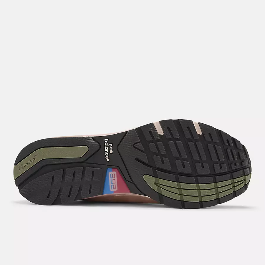Joe-Freshgoods-x-New-Balance-992-Aged-Well-U992JG1-4