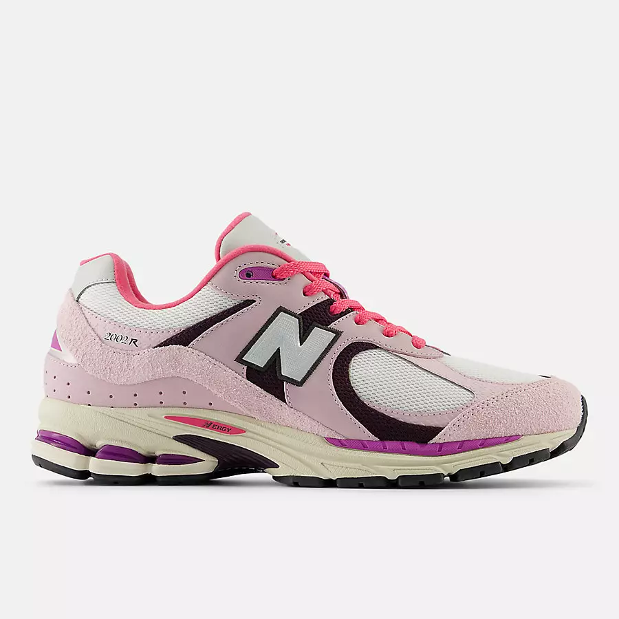 New-Balance-2002R-Twilight-Haze-Passion-Fruit-Dragon-Berry-U2002RTB-0