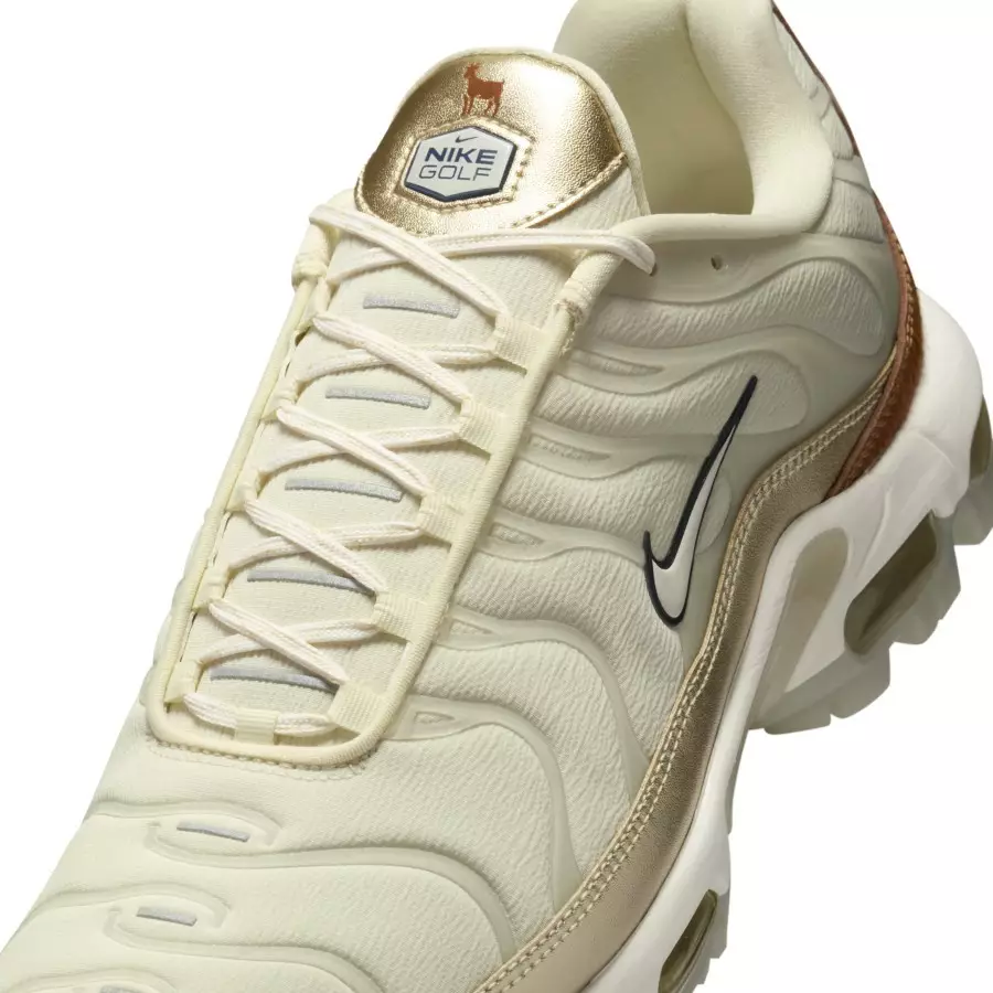 Nike-Air-Max-Plus-Golf-Players-Championship-HF1033-100-6