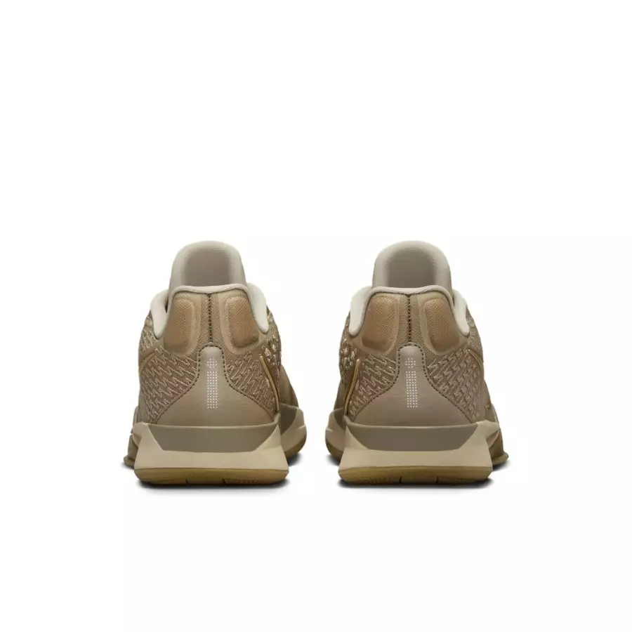 Nike-Sabrina-2-Stronger-Than-Gold-HF1799-200-5