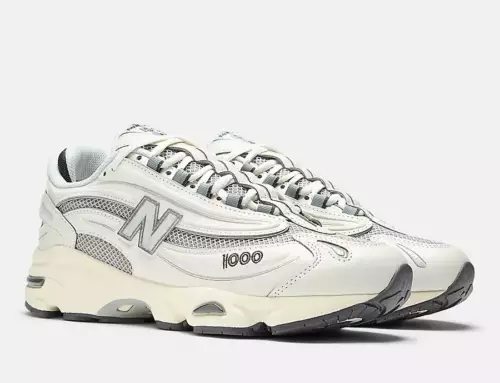 La New Balance 1000 se pare de « Sea Salt » pour célébrer « Grey Day »