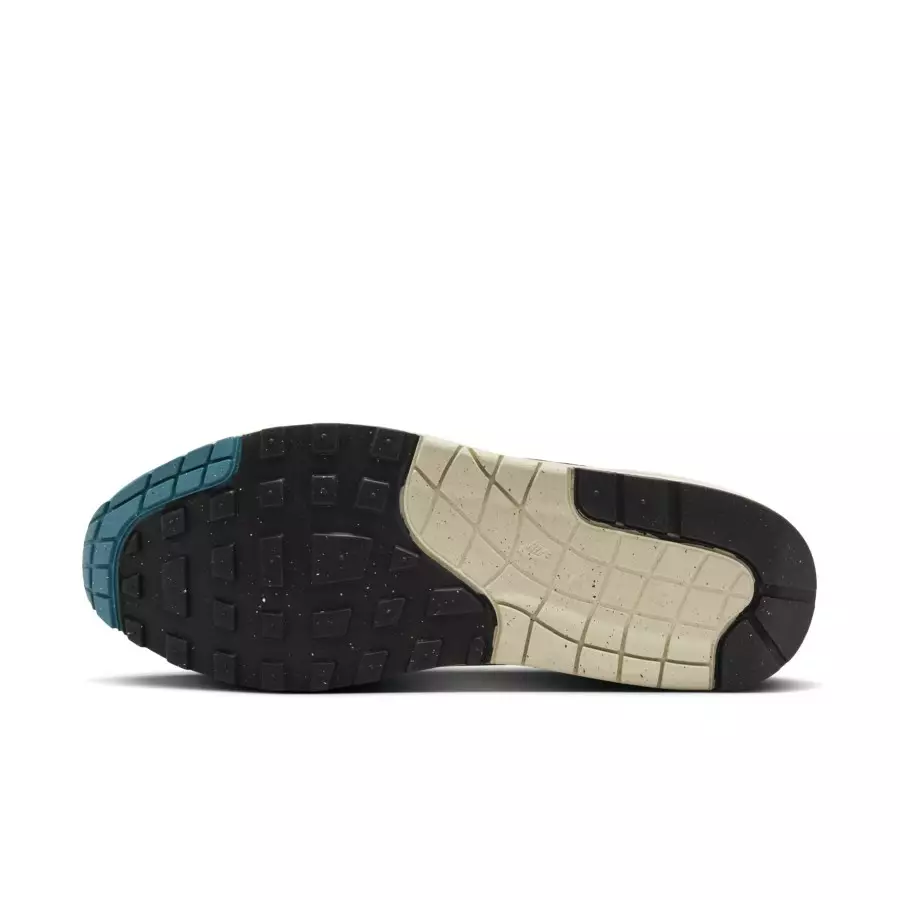 Nike-Air-Max-1-Smokey-Blue-FZ5808-011-1