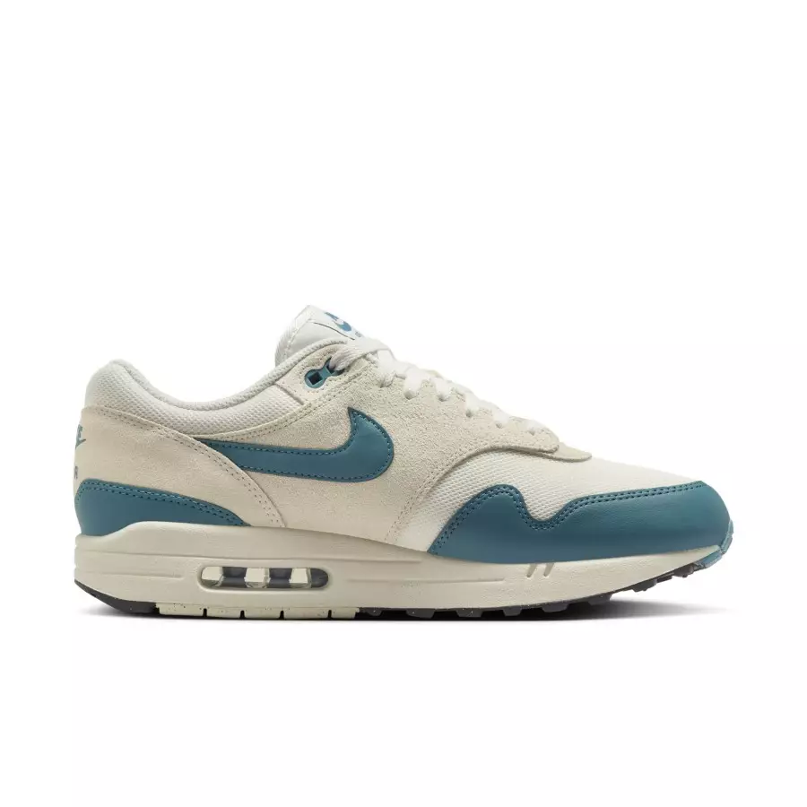 Nike-Air-Max-1-Smokey-Blue-FZ5808-011-2