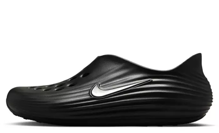 Nike ReactX Rejuven8 Triple Black