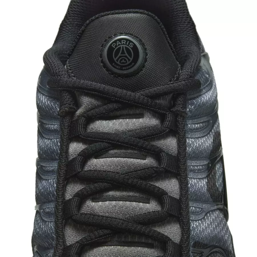 Mens-Paris-Saint-Germain-x-Nike-Air-Max-Plus-IB2253-001-8