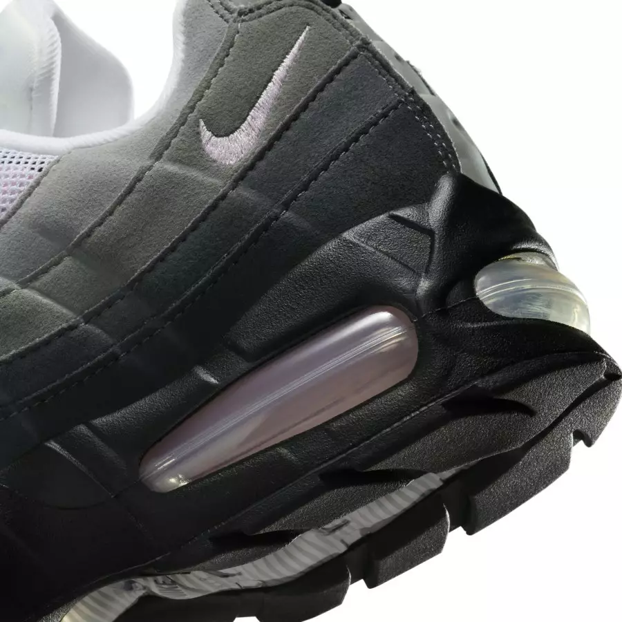 Nike-Air-Max-95-OG-Pink-Foam-HJ5996-001-7