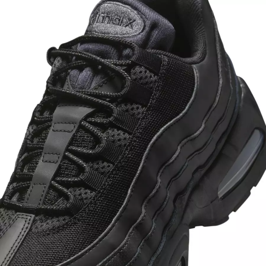 Nike-Air-Max-95-OG-Triple-Black-HM8755-001-6