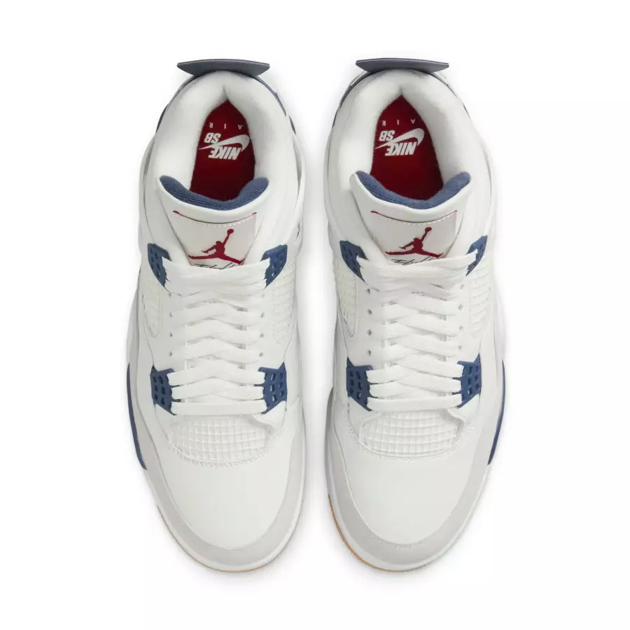 Nike-SB-Air-Jordan-4-Navy-DR5415-100-3