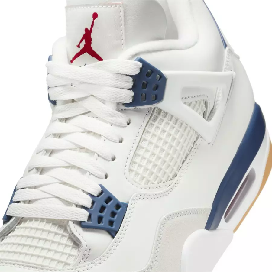 Nike-SB-Air-Jordan-4-Navy-DR5415-100-6