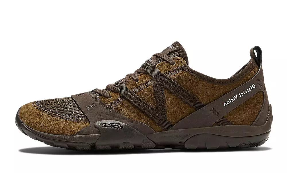 District Vision x New Balance MT10 Desert Palm