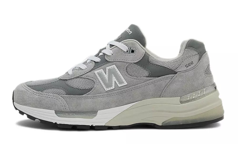 New Balance 992 Core Grey Silver