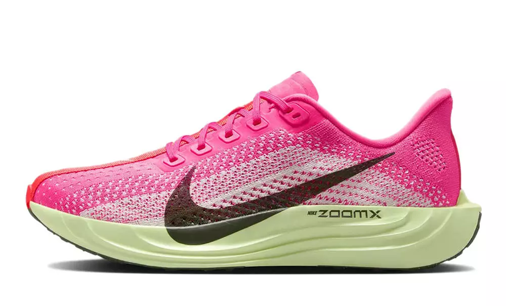Nike Pegasus Plus Hyper Pink Volt