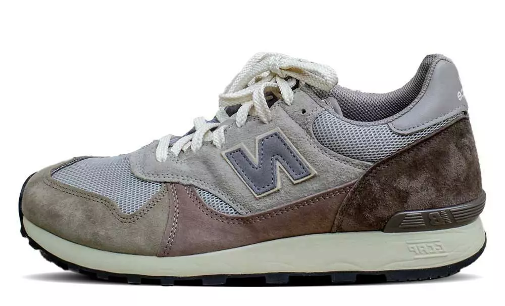 AURALEE x New Balance 475 Grey Brown