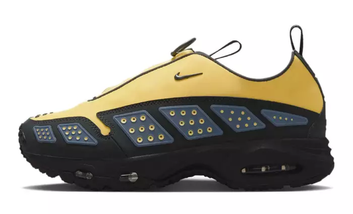 Nike Air Max SNDR Saturn Gold