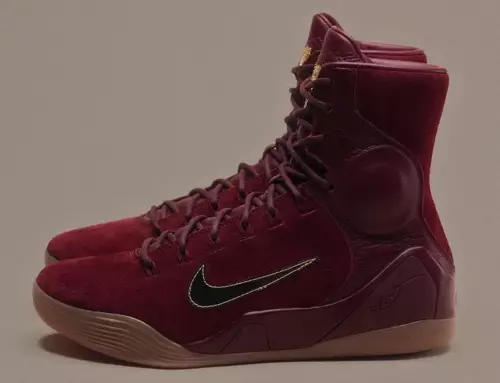 Nike Kobe 9 EXT : Retour élégant en Wine Red Suede et accents dorés