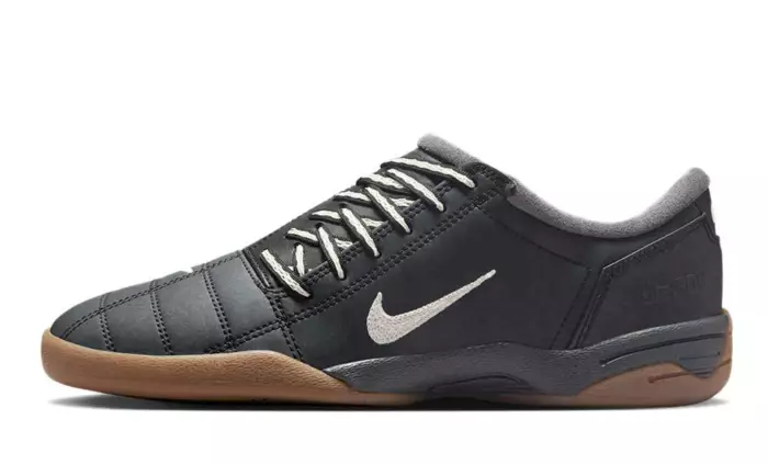 Nike Total 90 III SP Black Gum