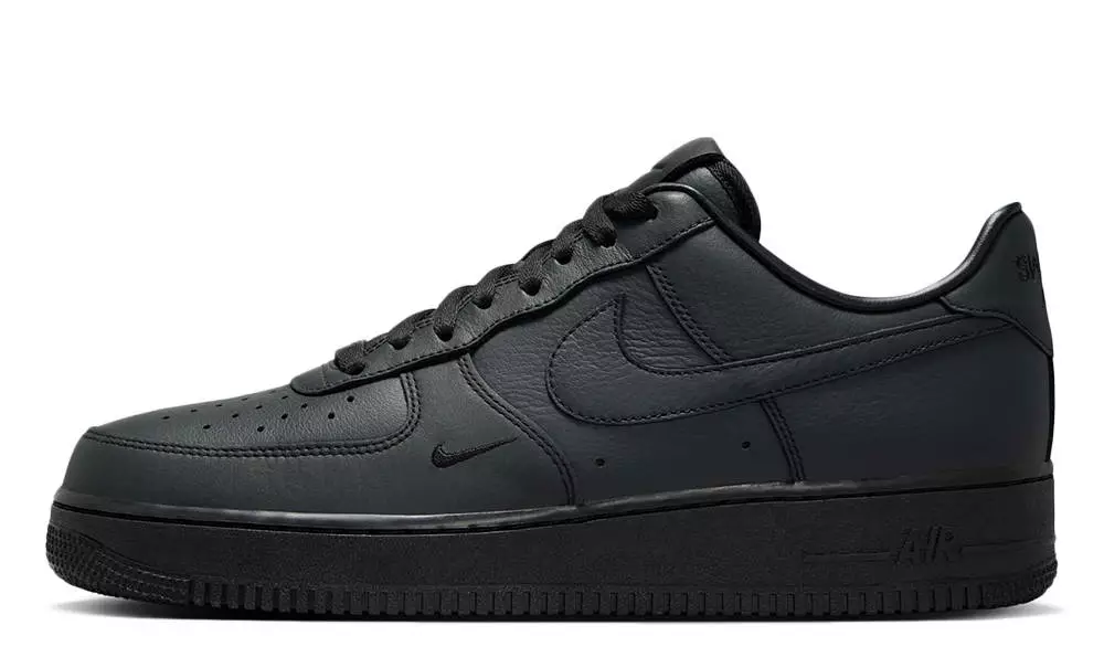 .SWOOSH x Nike Air Force 1 Low Triple Black