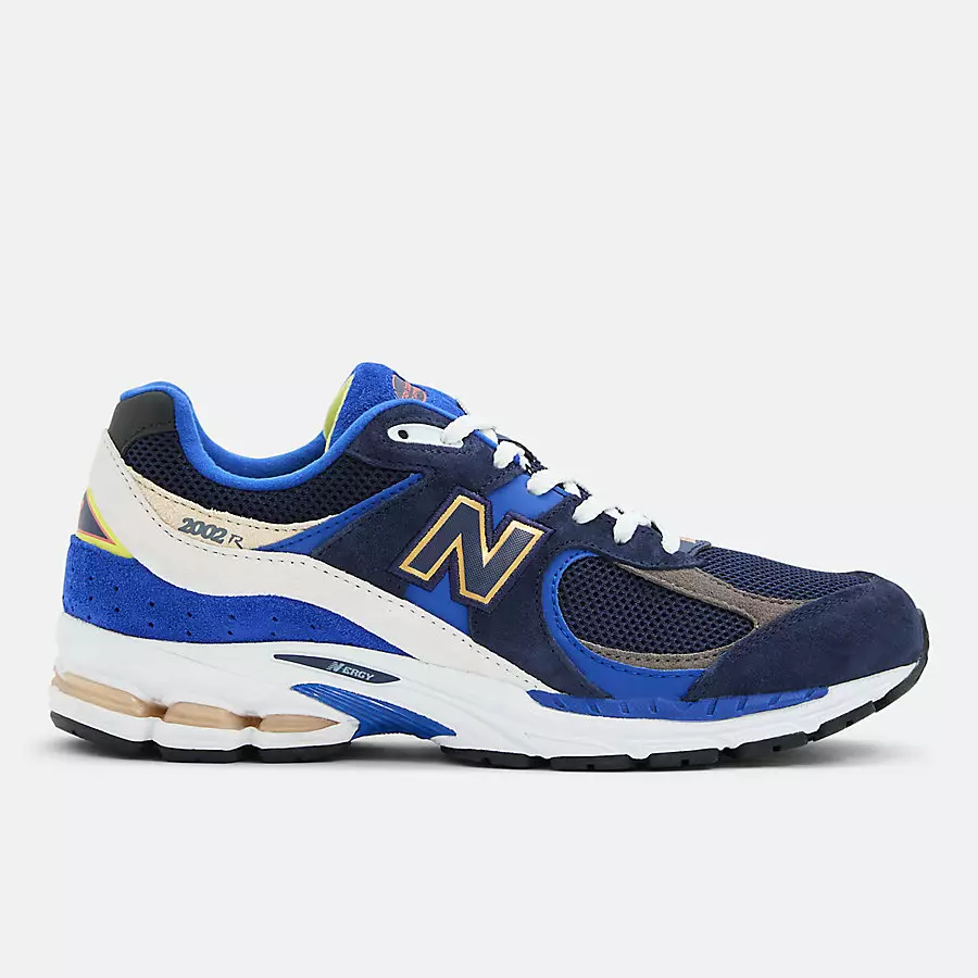 Mens-New-Balance-2002R-FC-Porto-U2002RFP-0