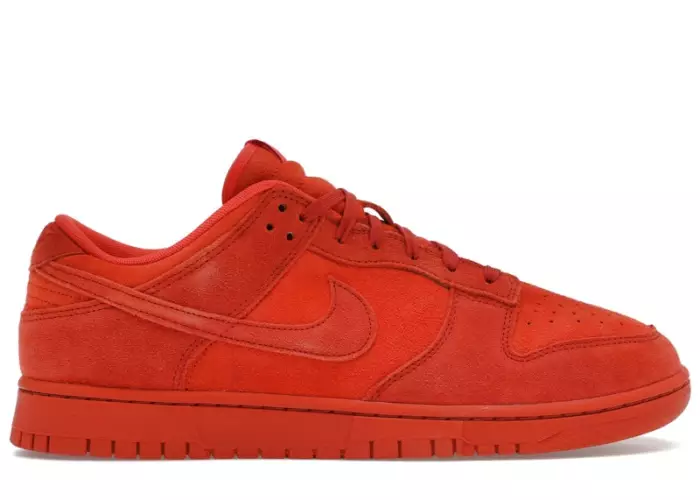 Nike Dunk Low SE Valley Of Fire (Women's)
